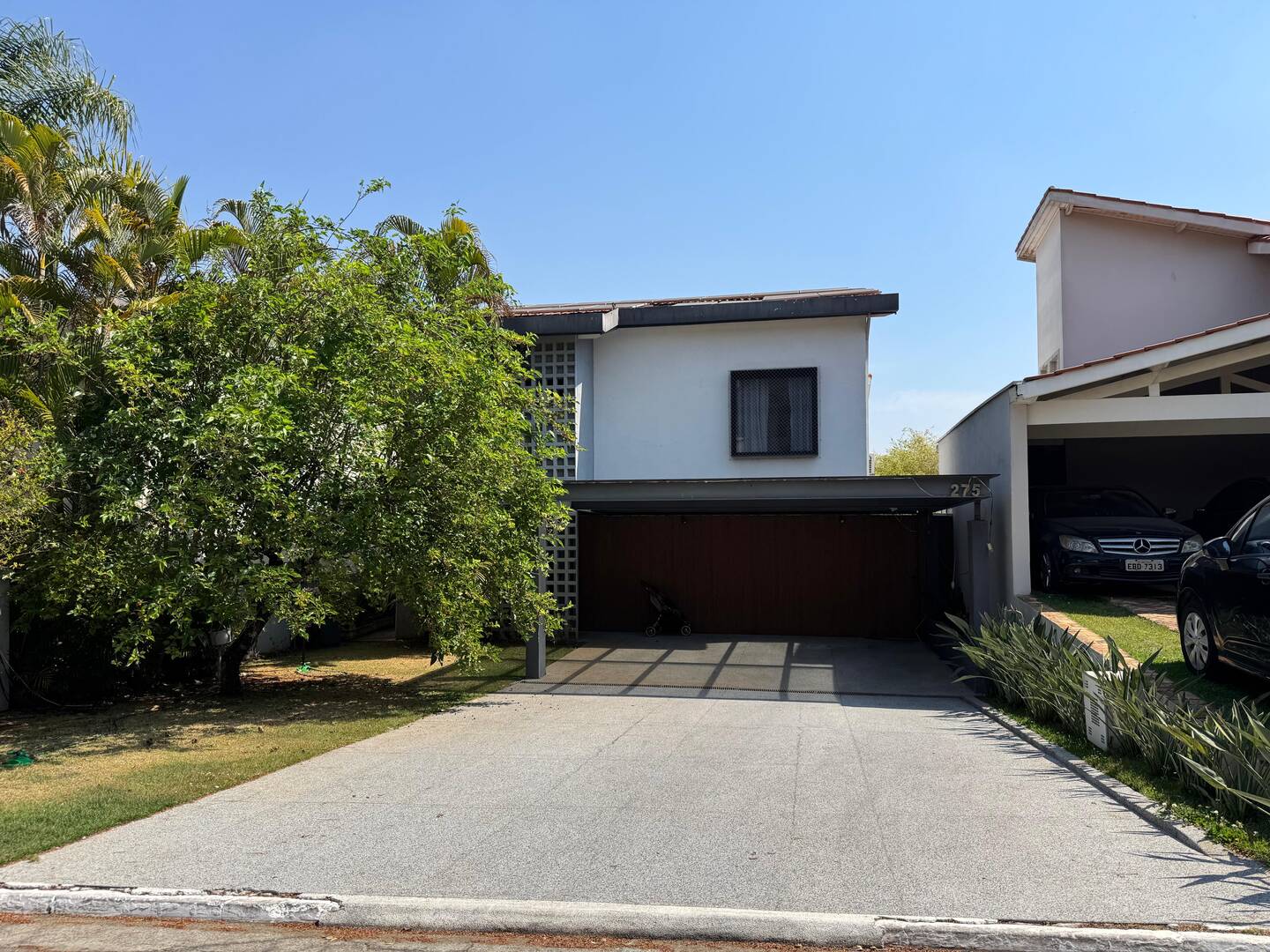 Casa Moderna Novinha 4 dormitórios em Alphaville SP