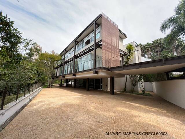 #2242 - Casa em condomínio para Venda em Barueri - SP