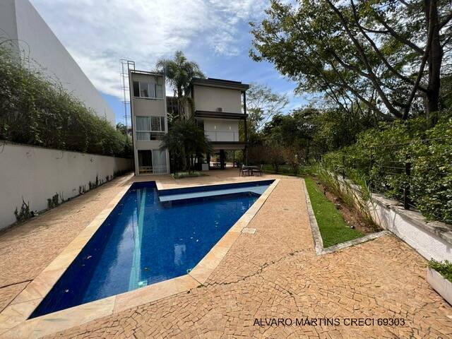 #2242 - Casa em condomínio para Venda em Barueri - SP