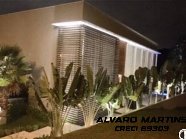 #2384 - Casa em condomínio para Venda em Santana de Parnaíba - SP