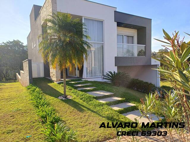 #2418 - Casa em condomínio para Venda em Santana de Parnaíba - SP