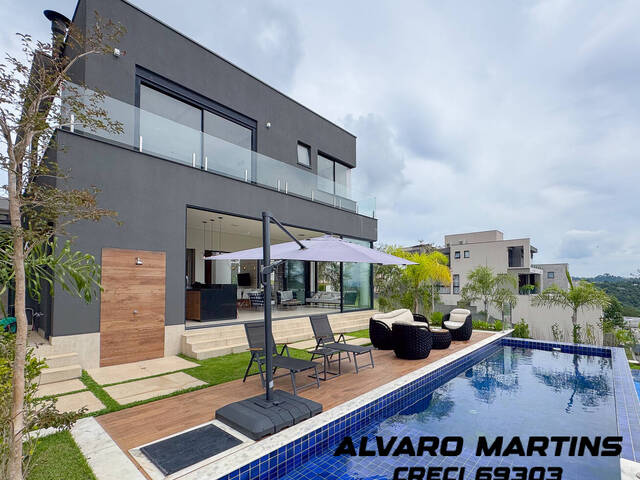 #2435 - Casa em condomínio para Venda em Santana de Parnaíba - SP