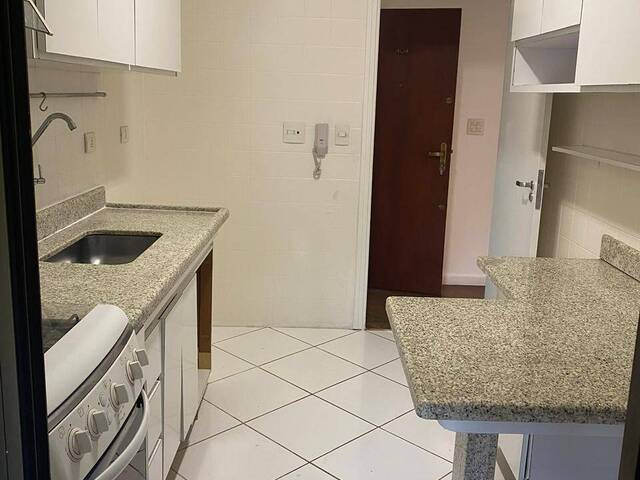 Apartamento para Venda em Santana de Parnaíba - 4