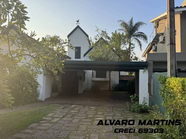 #2460 - Casa em condomínio para Locação em Santana de Parnaíba - SP