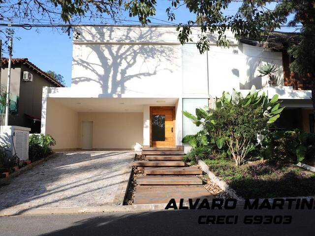 #2481 - Casa em condomínio para Venda em Santana de Parnaíba - SP