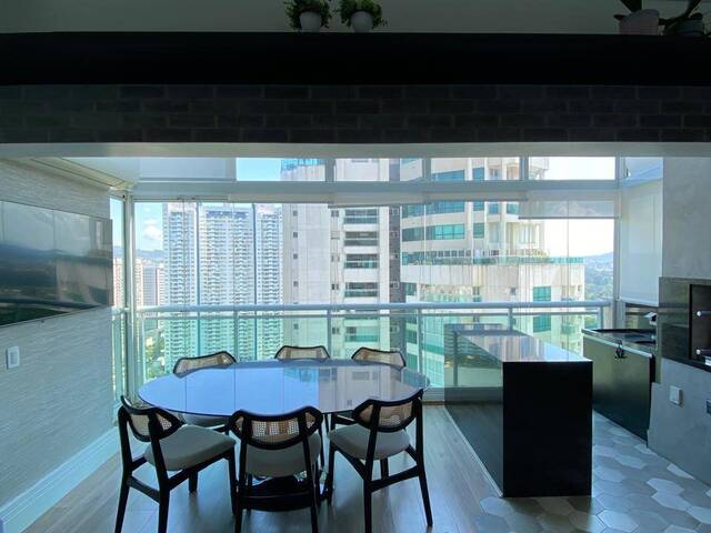 Apartamento para Venda em Santana de Parnaíba - 4