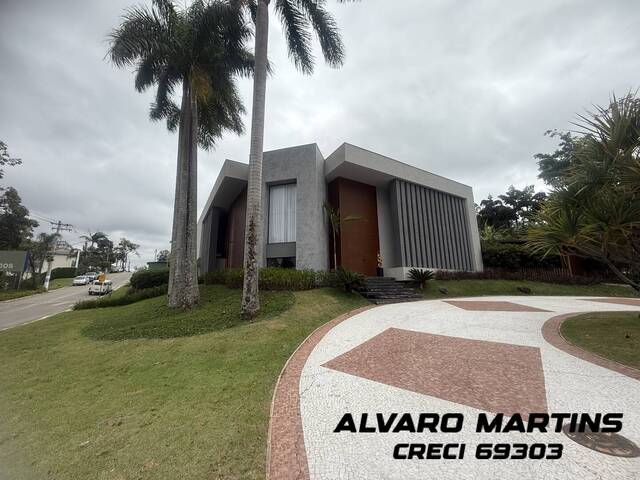 #2488 - Casa em condomínio para Venda em Santana de Parnaíba - SP