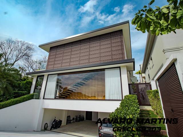 #2504 - Casa em condomínio para Venda em Santana de Parnaíba - SP