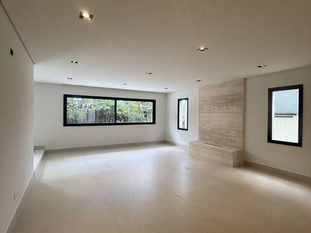 #2540 - Casa em condomínio para Venda em Santana de Parnaíba - SP - 2