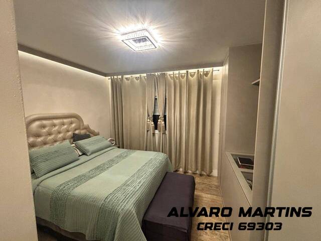 Apartamento para Venda em Santana de Parnaíba - 5