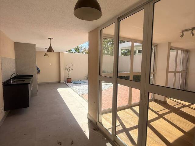 Casa em condomínio para Venda em Santana de Parnaíba - 5