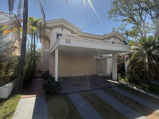 #2547 - Casa em condomínio para Venda em Santana de Parnaíba - SP - 1