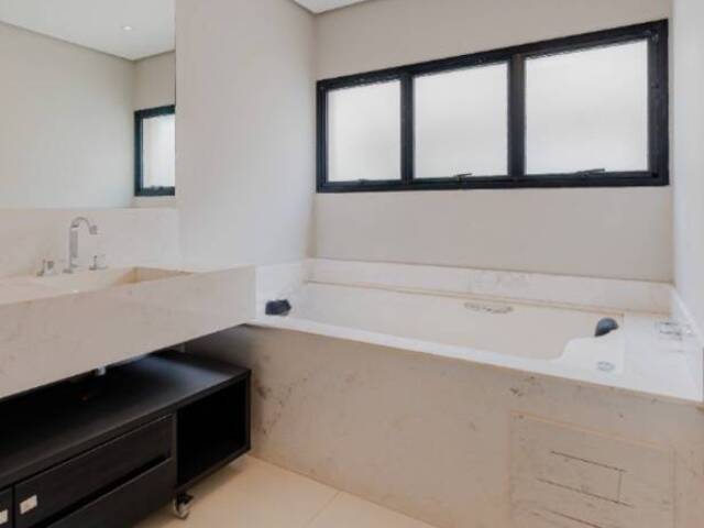 Casa em condomínio para Venda em Santana de Parnaíba - 5