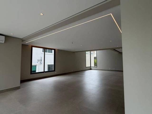 Casa em condomínio para Venda em Santana de Parnaíba - 4