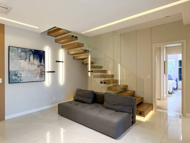 Apartamento para Venda em Santana de Parnaíba - 4