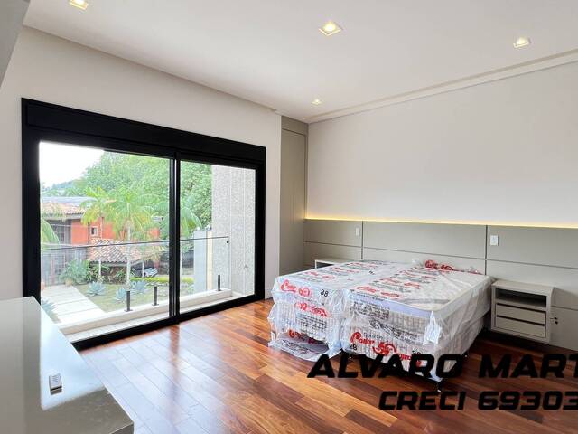 #2692 - Casa em condomínio para Venda em Santana de Parnaíba - SP - 3