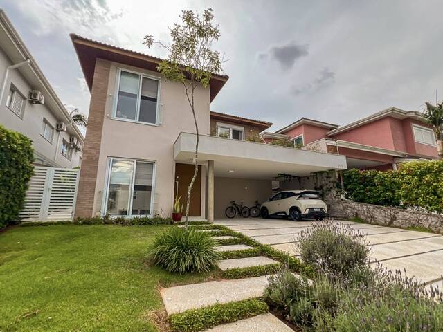 Casa em condomínio para Venda em Santana de Parnaíba - 2