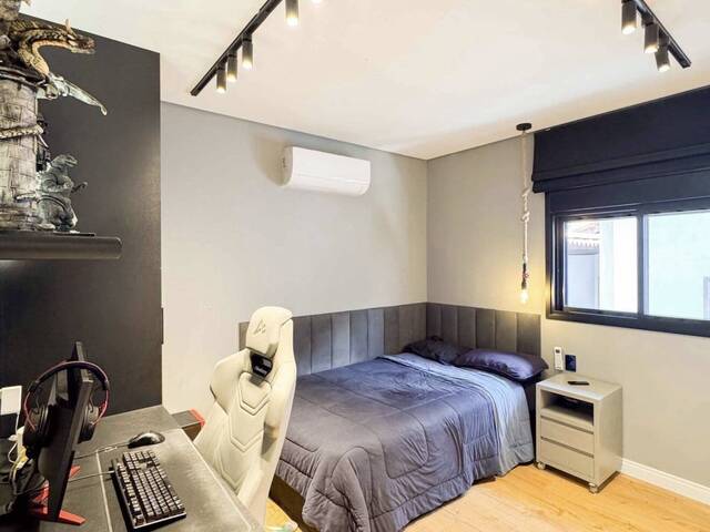 Casa em condomínio para Venda em Santana de Parnaíba - 2