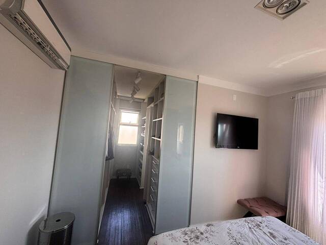 Apartamento para Venda em Santana de Parnaíba - 5